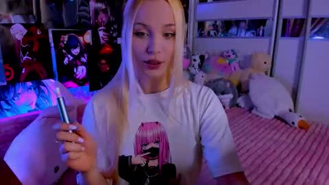 Nora online show from 03-25-26, 09:21