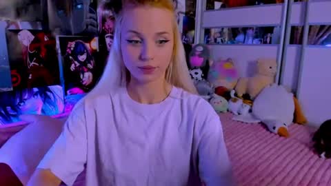 Nora online show from 07-25-26, 08:17