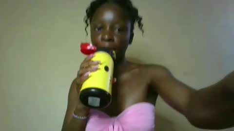 Snapshot of cutty_teshy chatting on 01-20-25, 06:10 cutty_teshy online show from 01-20-25, 06:10