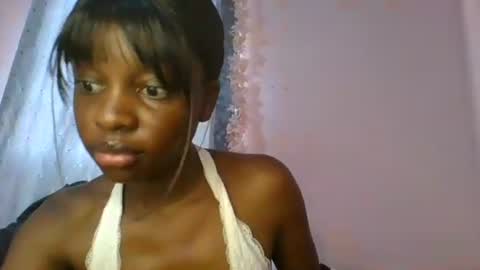 Snapshot of cutty_teshy chatting on 11-27-25, 06:48 cutty_teshy online show from 11-27-25, 06:48