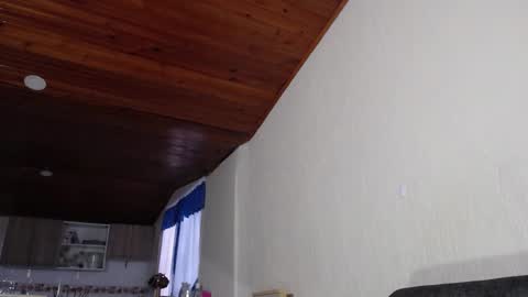 Snapshot of cuty_sexy_hotxx chatting on 10-28-25, 11:14 LIZETH online show from 10-28-25, 11:14