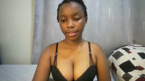 Snapshot of cutypookie chatting on 09-29-25, 03:17 cutypookie online show from 09-29-25, 03:17