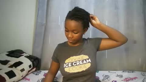 Snapshot of cutypookie chatting on 10-16-25, 07:09 cutypookie online show from 10-16-25, 07:09