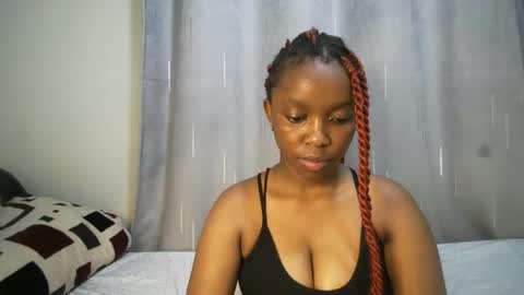 Snapshot of cutypookie chatting on 10-25-25, 07:16 cutypookie online show from 10-25-25, 07:16