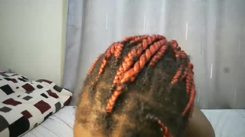 Snapshot of cutypookie chatting on 10-30-25, 07:10 cutypookie online show from 10-30-25, 07:10