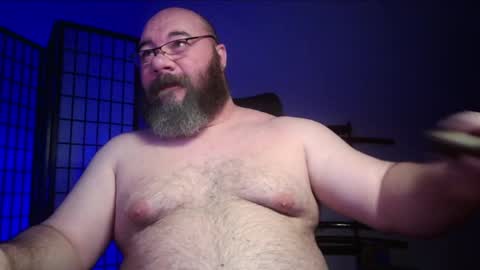 Snapshot of cwbyga chatting on 06-06-26, 03:33 Bubba Bull online show from 06-06-26, 03:33