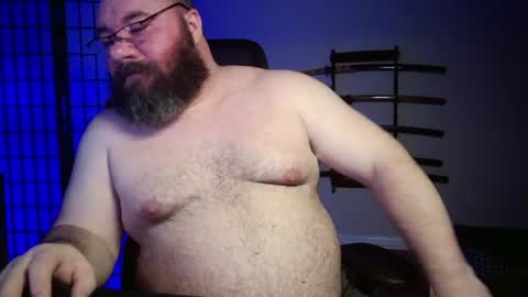 Snapshot of cwbyga chatting on 06-14-26, 04:03 Bubba Bull online show from 06-14-26, 04:03