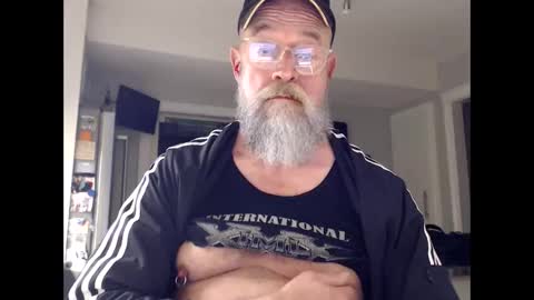 cxcdn online show from 02-13-25, 05:05