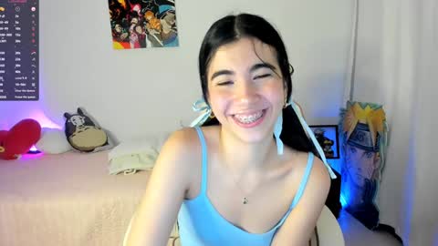 Snapshot of cyber_lizz chatting on 12-17-24, 11:49 Liz online show from 12-17-24, 11:49