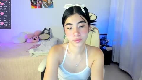 Snapshot of cyber_lizz chatting on 01-25-25, 10:07 Liz online show from 01-25-25, 10:07