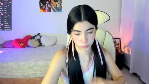 Snapshot of cyber_lizz chatting on 01-27-25, 09:44 Liz online show from 01-27-25, 09:44