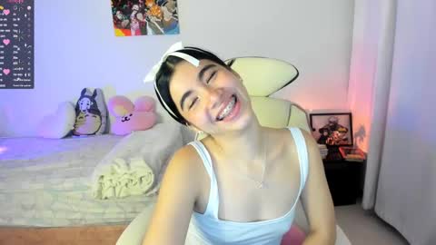 Snapshot of cyber_lizz chatting on 02-16-25, 12:19 Liz online show from 02-16-25, 12:19