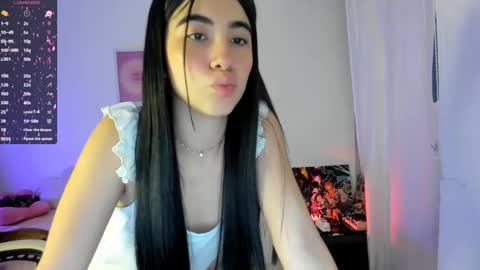 Snapshot of cyber_lizz chatting on 09-19-25, 11:38 Liz online show from 09-19-25, 11:38