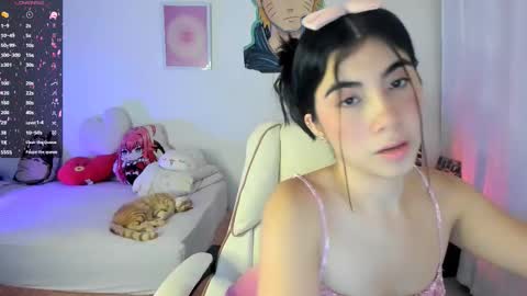 Snapshot of cyber_lizz chatting on 09-25-25, 08:34 Liz online show from 09-25-25, 08:34