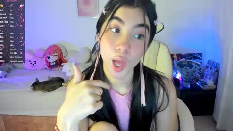 Snapshot of cyber_lizz chatting on 10-07-25, 11:13 Liz online show from 10-07-25, 11:13