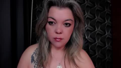 Snapshot of cyberdomme chatting on 06-01-26, 01:07 Full time mean bitch. online show from 06-01-26, 01:07