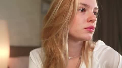 Snapshot of cyberheart_ chatting on 10-15-25, 04:18 EMILY online show from 10-15-25, 04:18