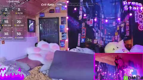 Snapshot of cybernekko chatting on 10-08-25, 05:38 Neko online show from 10-08-25, 05:38