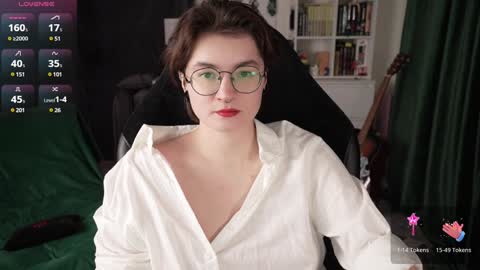 Helen Blossom online show from 12-26-24, 09:04