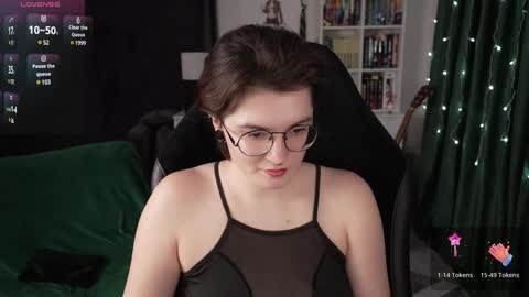 Helen Blossom online show from 01-03-25, 11:01