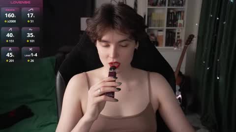 Helen Blossom online show from 10-21-25, 08:20