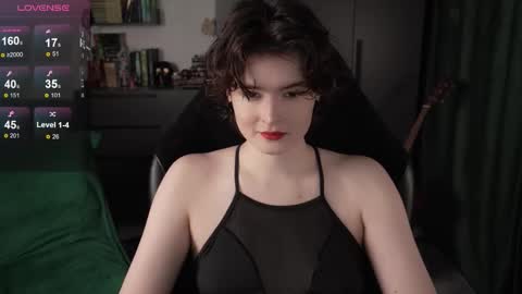 Helen Blossom online show from 12-20-25, 02:24