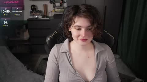 Helen Blossom online show from 06-03-26, 01:36
