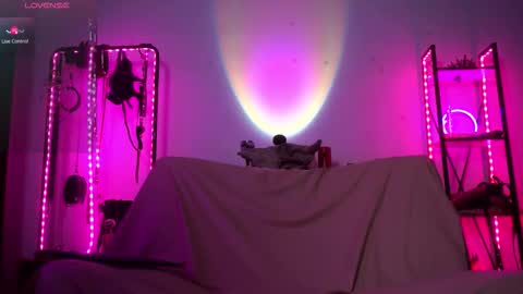 Lily Goddess online show from 11-19-25, 02:22