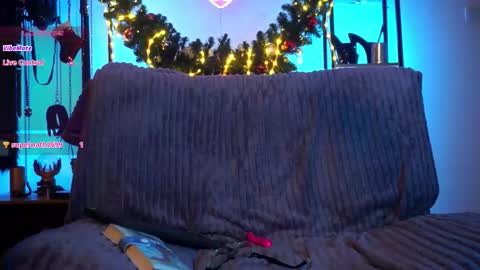 Lily Goddess online show from 12-18-25, 01:44