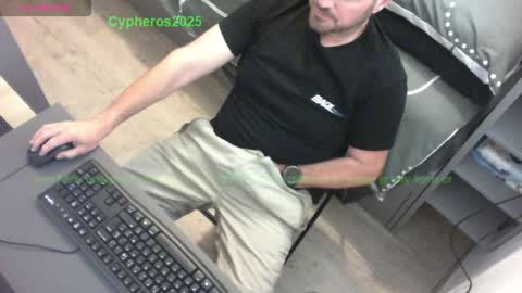 Snapshot of cypheros2025 chatting on 05-14-26, 08:15 Chris online show from 05-14-26, 08:15