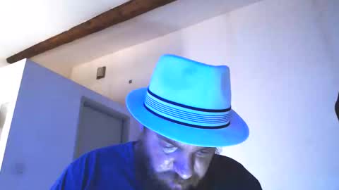 Cyrilhot88 online show from 05-09-26, 08:41
