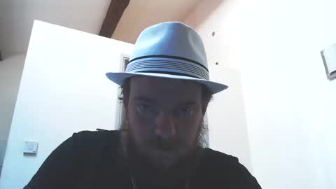 Cyrilhot88 online show from 05-20-26, 10:54