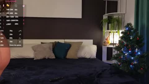 Snapshot of czamabech chatting on 01-04-25, 07:13 Isabella online show from 01-04-25, 07:13