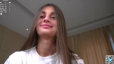 Isabella online show from 03-08-26, 02:04