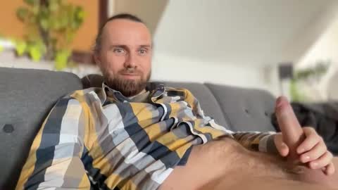 Snapshot of d0n_gi0vanni chatting on 03-29-26, 09:42 d0n_gi0vanni online show from 03-29-26, 09:42
