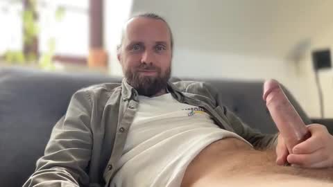 Snapshot of d0n_gi0vanni chatting on 04-25-26, 08:17 d0n_gi0vanni online show from 04-25-26, 08:17