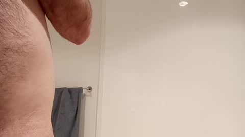 Snapshot of d1988 chatting on 12-16-25, 09:14 D online show from 12-16-25, 09:14