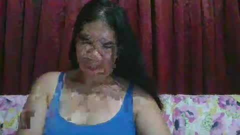 Snapshot of d84real chatting on 09-12-25, 11:43 Virg online show from 09-12-25, 11:43