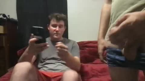 Snapshot of d_dart chatting on 10-01-25, 08:04 Aeboy12 online show from 10-01-25, 08:04