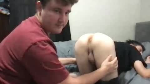 Snapshot of d_dart chatting on 10-15-25, 05:02 Aeboy12 online show from 10-15-25, 05:02