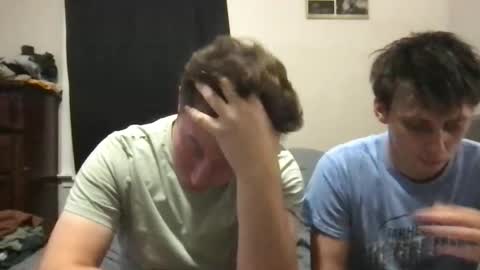 Snapshot of d_dart chatting on 10-21-25, 03:29 Aeboy12 online show from 10-21-25, 03:29