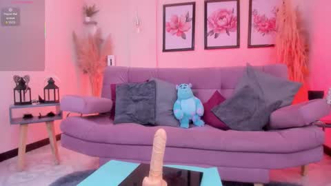 Daniela  online show from 11-07-25, 12:05