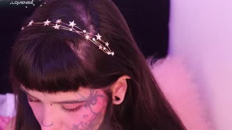 Snapshot of daarlene chatting on 02-27-25, 04:43 Darlene online show from 02-27-25, 04:43