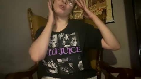 Snapshot of dabqueen_1994 chatting on 02-16-26, 12:34 dabqueen_1994 online show from 02-16-26, 12:34