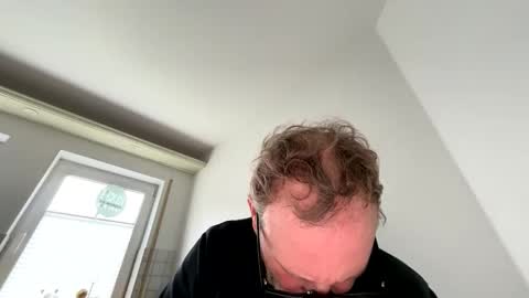 dachdecker7269 online show from 04-02-26, 01:09