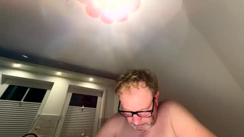 dachdecker7269 online show from 04-04-26, 04:11