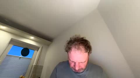 dachdecker7269 online show from 04-07-26, 04:24