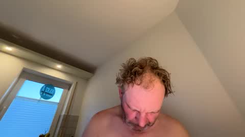 dachdecker7269 online show from 04-11-26, 04:39