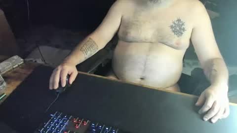 Snapshot of dadbodfatrod chatting on 11-10-25, 01:59 Daddy online show from 11-10-25, 01:59