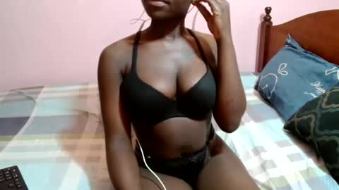 Snapshot of daddies_love02 chatting on 05-12-26, 08:28 mish online show from 05-12-26, 08:28